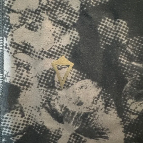 Blue Floral Print Buttery Soft Leggings Size Small - Picture 4 of 4